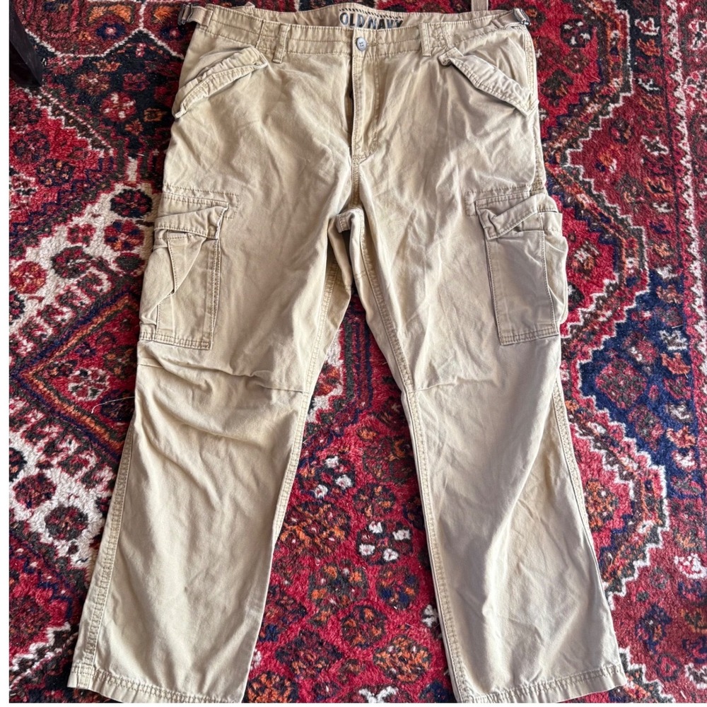 Old Navy Cargo Pants Mens 38x29 Khaki Relaxed Straight Utility Workwear Rugged